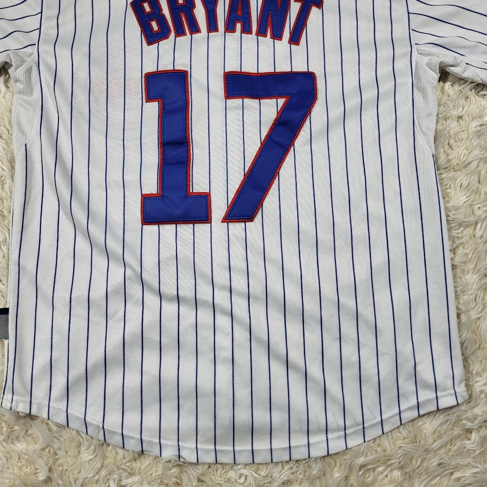 Chicago Cubs Majestic Jersey Kris Bryant #17 Short Sleeve Size 44 - Picture 12 of 15